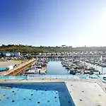 Casas Barulho Marina אלבופיירה
