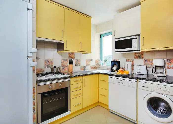 Casas Barulho Marina * Albufeira